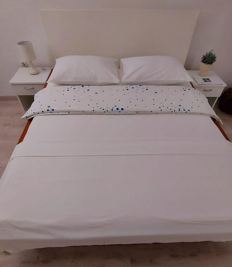 Apartments Santic Подаца Екстериор снимка